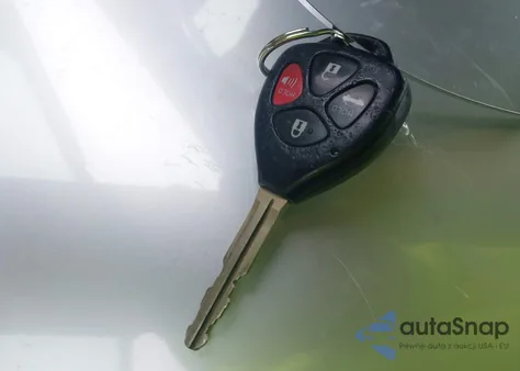 2007 Toyota Camry Le z USA, uszkodzony, nr VIN 4T1BE46K07U623319